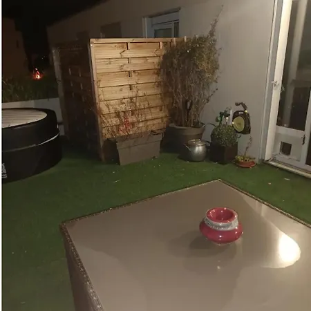 Rooftop Jacuzzi فوليه إن فيلين